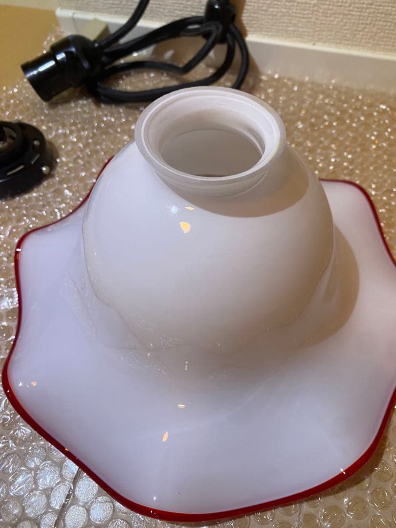 赤縁 フリル ガラス ヴィンテージ ペンダントライト