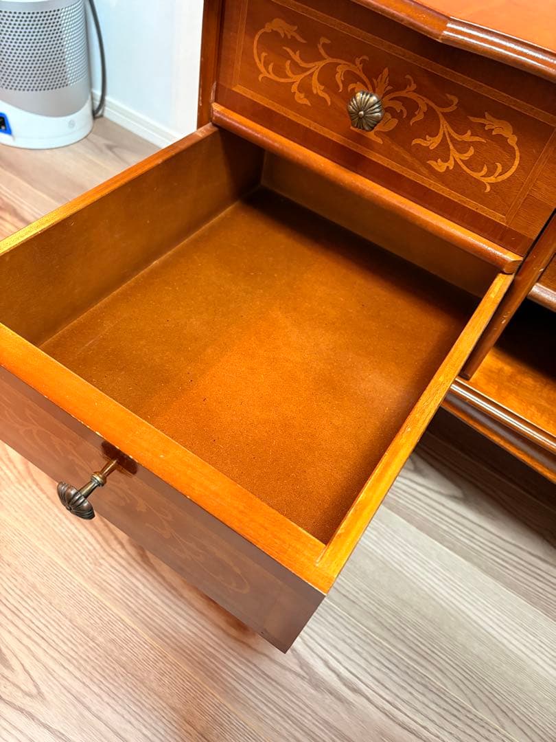 あいもも イタリア製 象嵌 木製サイドボード 猫脚 TVボード