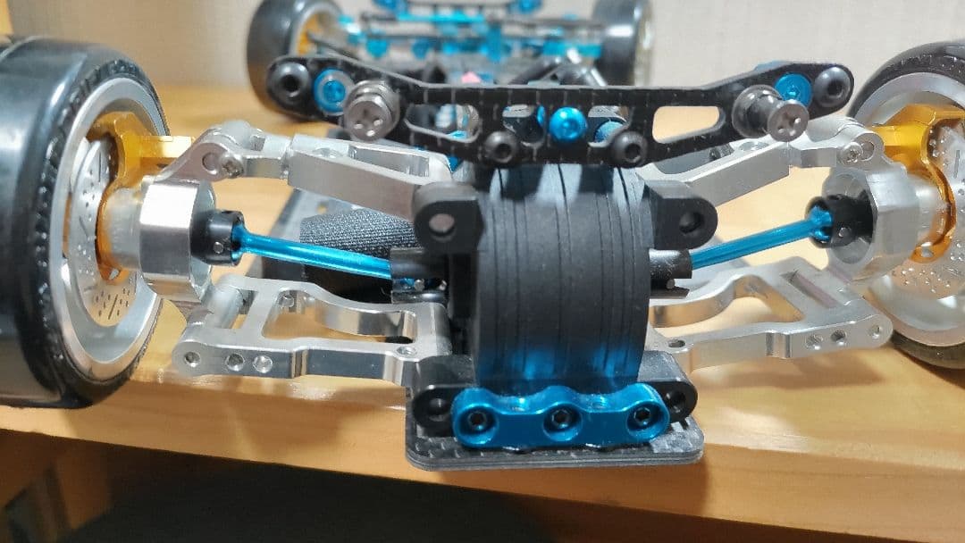 Eagle Racing ラジコンシャーシ　ドリフト