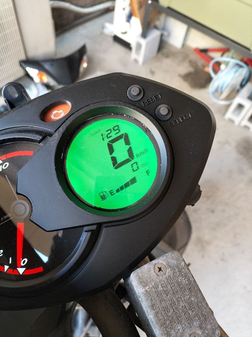 シグナスX　2型　新品未使用メーター　10ピン