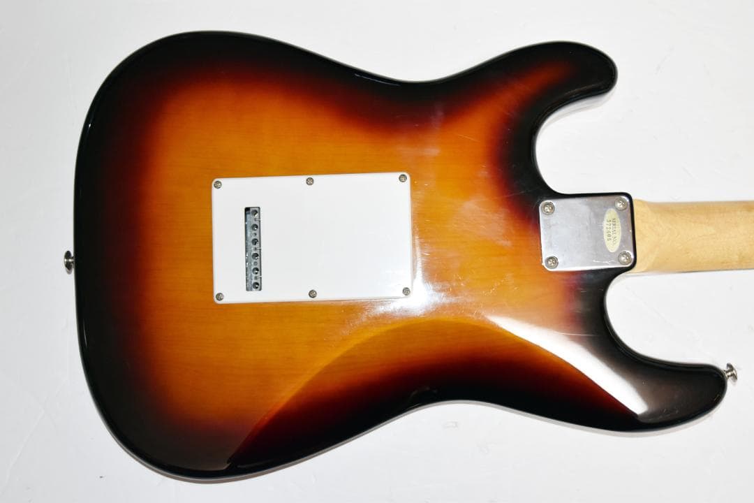 BUSKER'S　Stratocaster　Model
