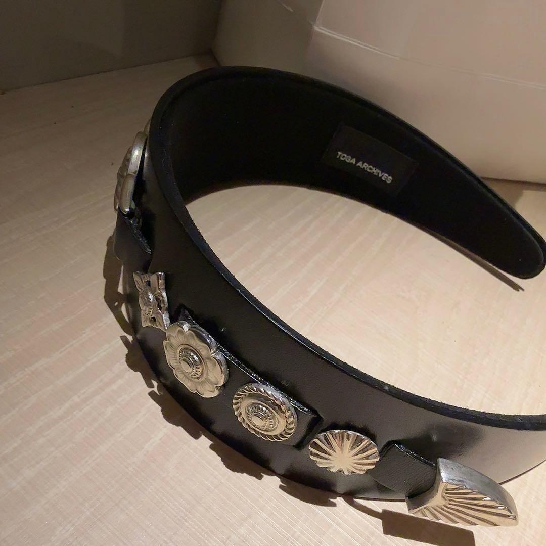 TOGA トーガ　レザー　カチューシャ