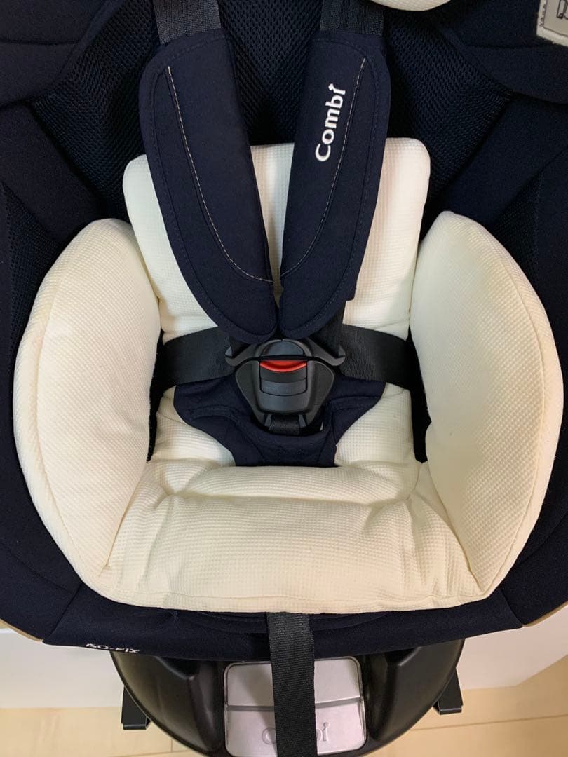 【超美品】コンビチャイルドシート クルムーヴスマート isofix