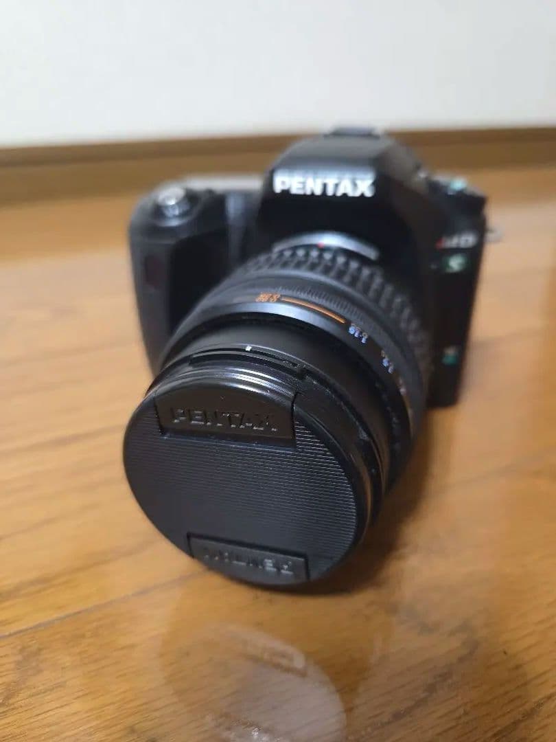 PENTAX istDs デジタル一眼レフカメラ 本体とレンズ付き