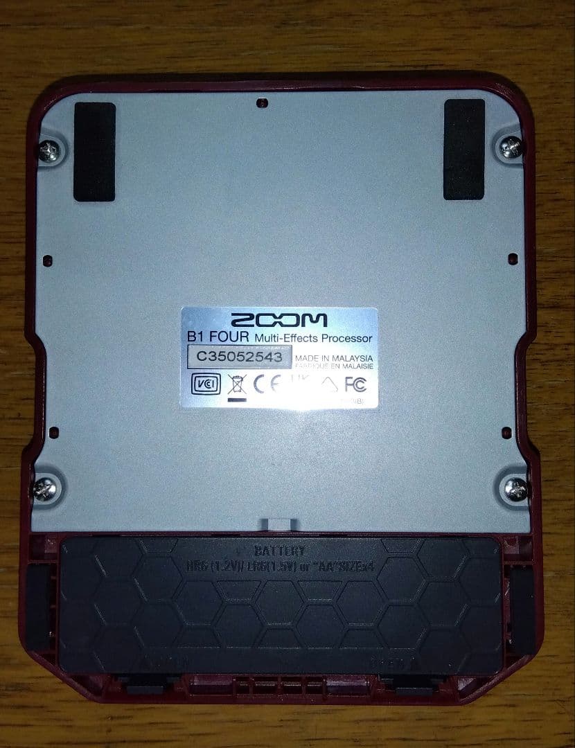 【美品】ZOOM B1 FOUR ベース用マルチエフェクター