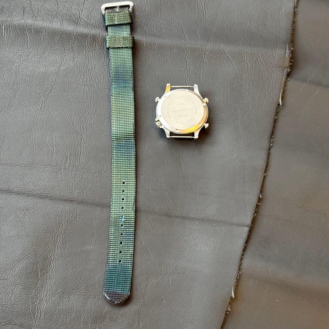 希少　稼動品　CASIO TIMBER CRUISER クロノグラフ腕時計