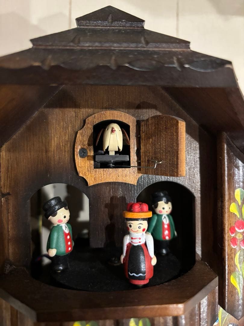 バーニーズ 　クォーツ式　鳩時計　森の時計山小屋クロック430-6QMT