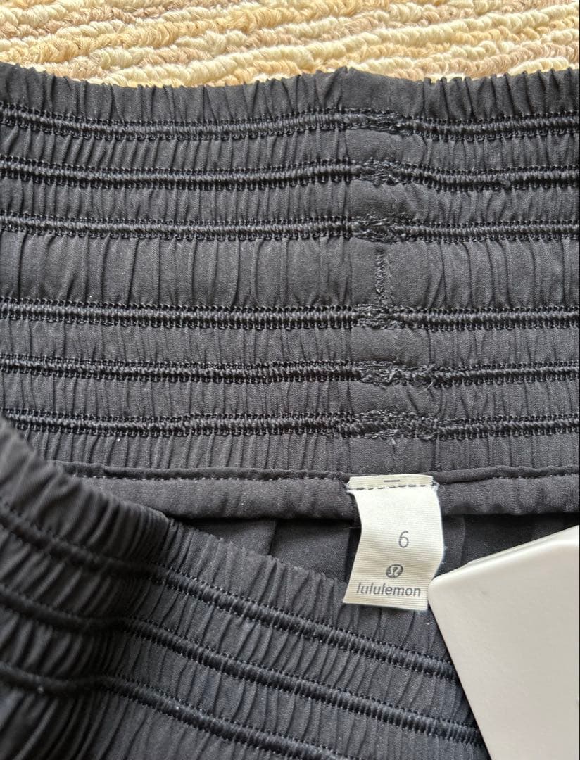＊美品＊ ルルレモン スカート サイズ6