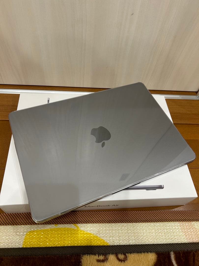 MacBook Air M2 13インチ 8GB 256GB スペースグレイ