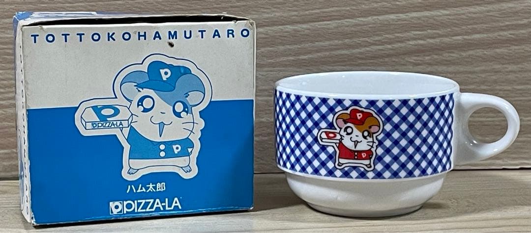 ２７袋　ハム太郎　カーテン　２枚セット　＆ＰＩＺＺＡ➖ＬＡマグカップ