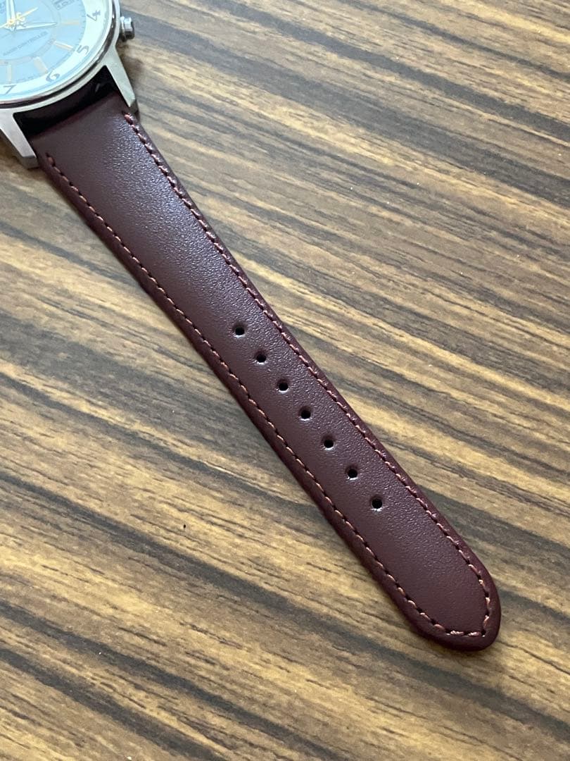 稼働品／CITIZEN Eco-Drive H415 シチズン 電波時計