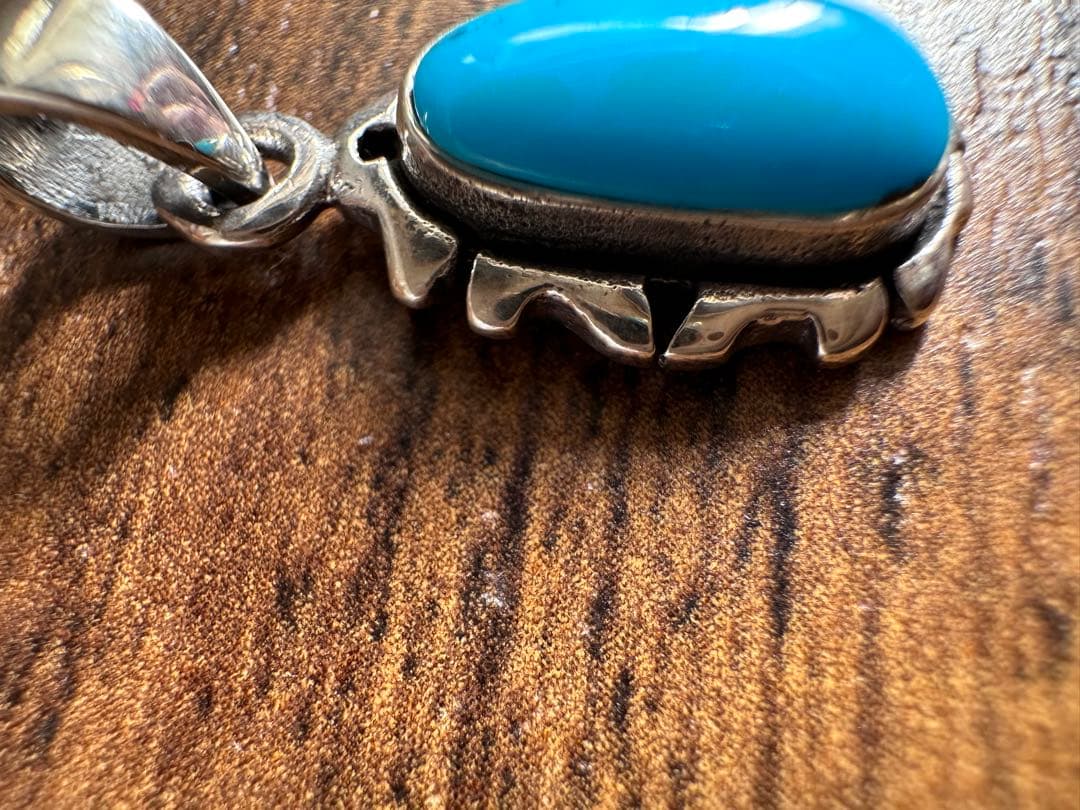 90s インディアンジュエリー　ターコイズ　シルバー925 ペンダント　ナバホ族