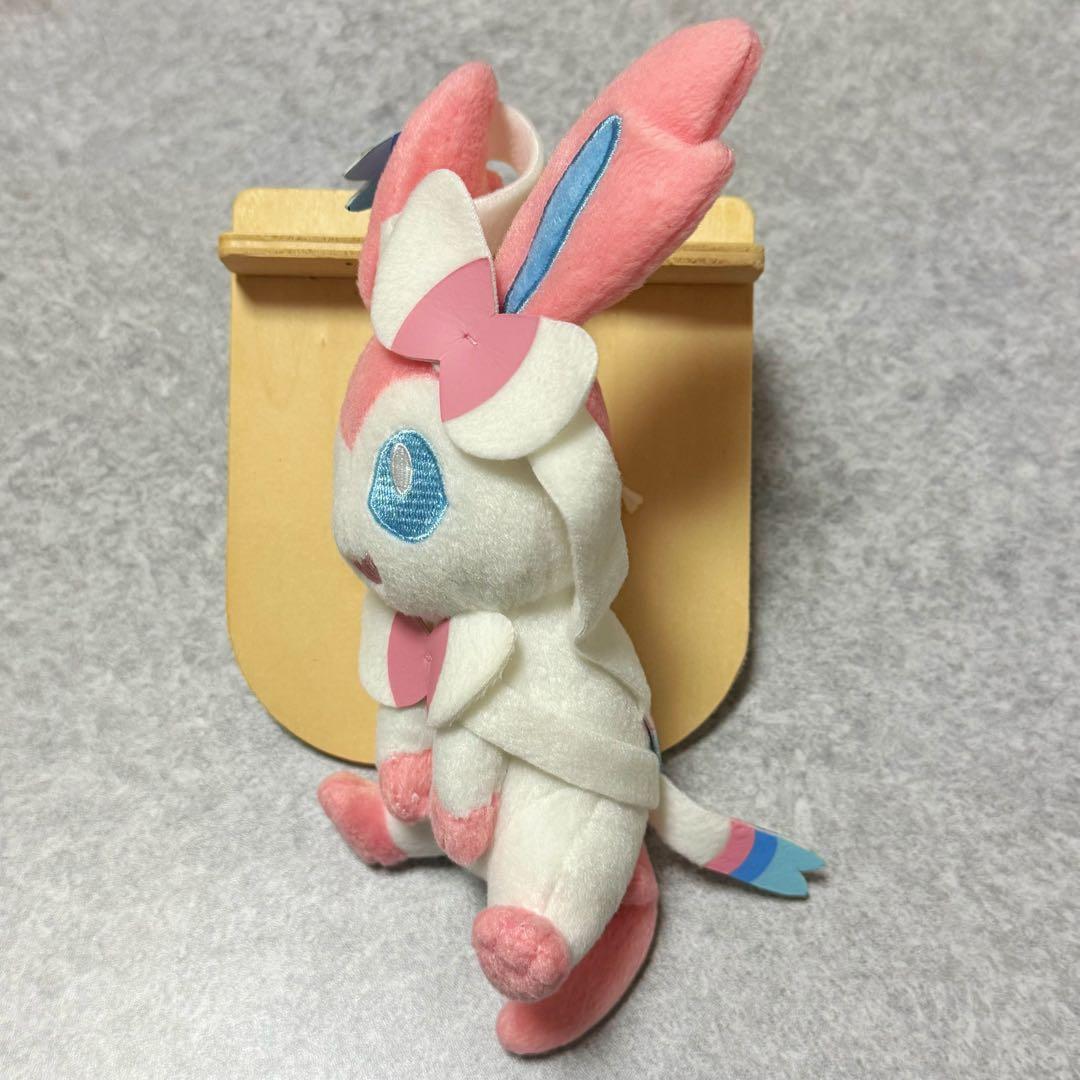 ニンフィア くつろぎタイム ぬいぐるみ マスコット ポケモン