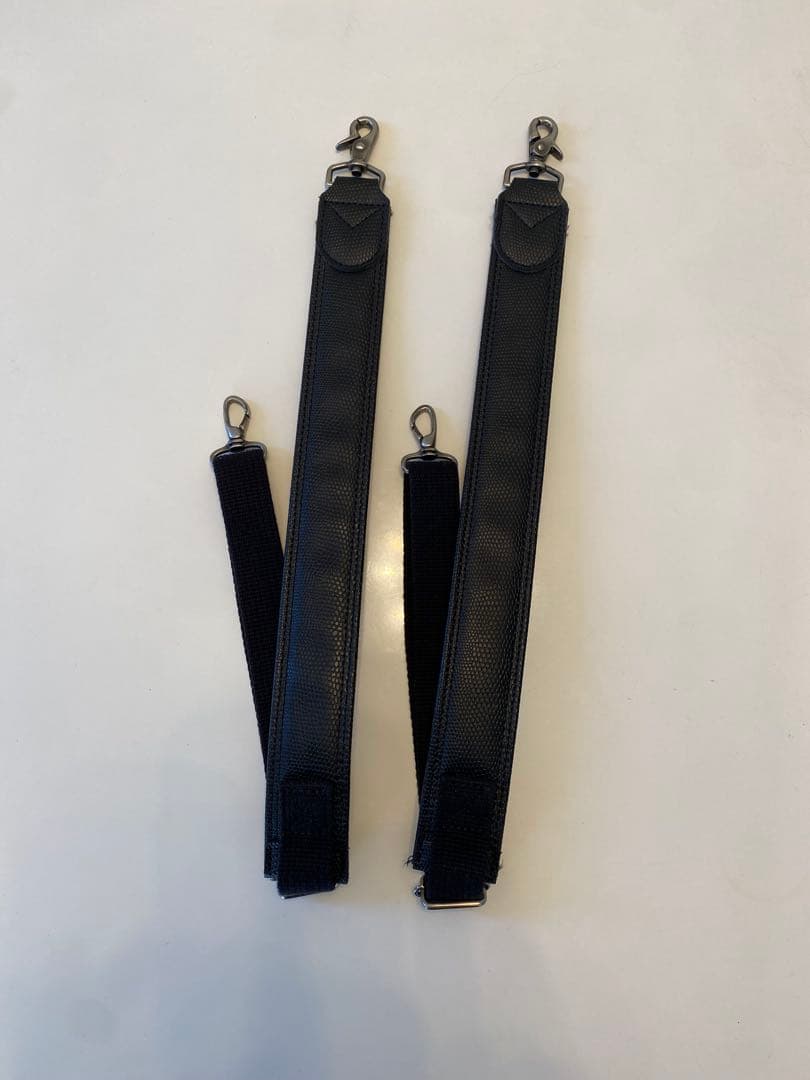 黒 ビジネスバッグ 編み込みデザイン