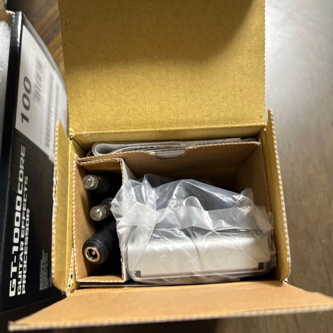 BOSS GT-1000CORE FS-7付属