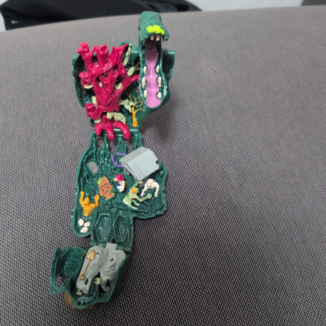 ［希少] マイティマックス Mighty Max Zombie Hand