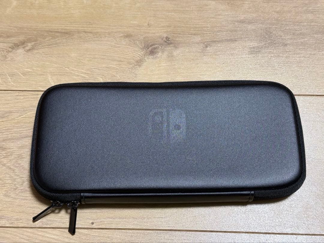 スイッチ本体＋マイクロSDカード128GB＋純正キャリングケース