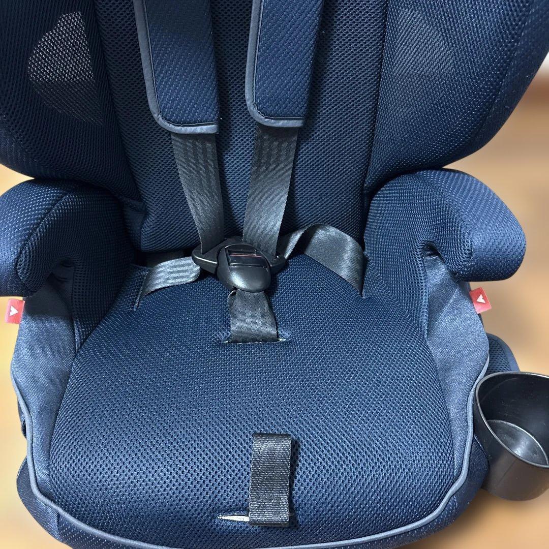 アップリカ　エアグルーヴ　ジュニアシート ネイビー