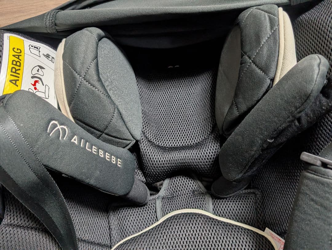 エールベベ　クルット6i グランス　グランブラック