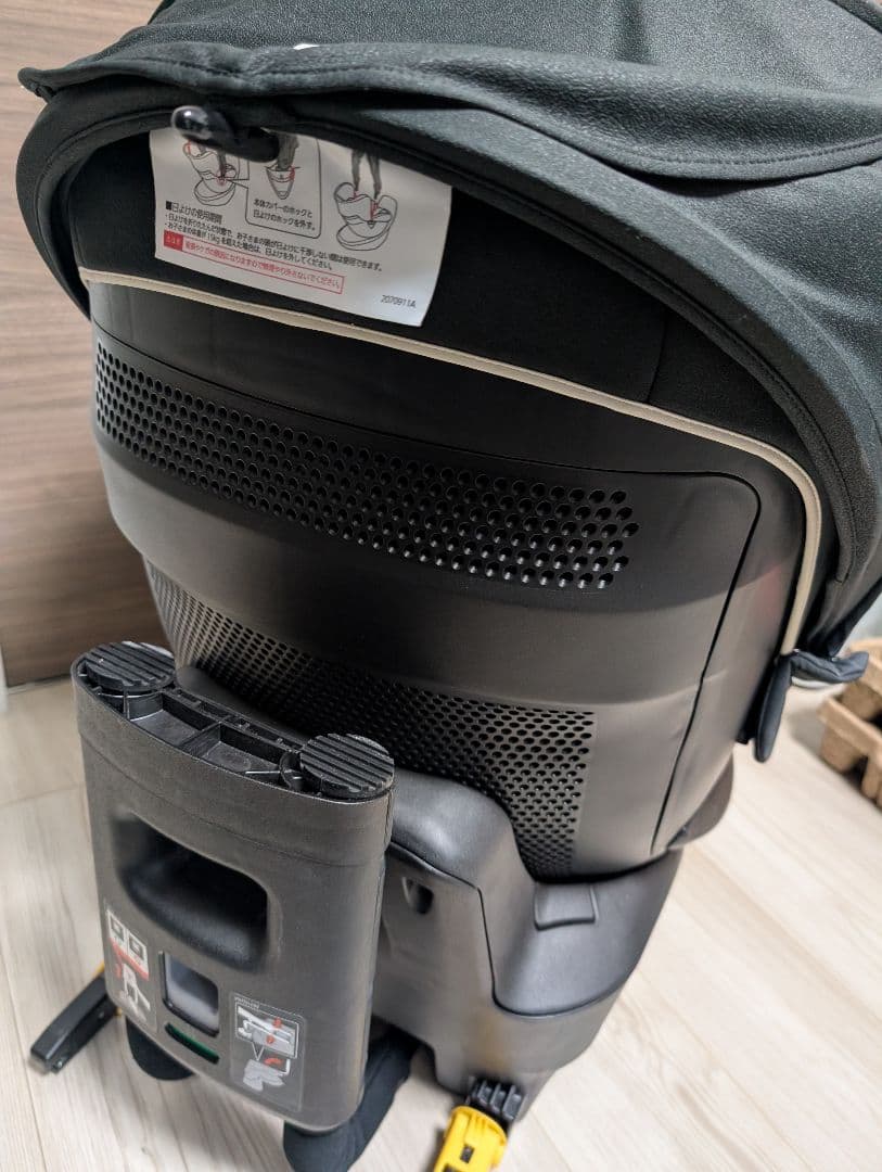 エールベベ　クルット6i グランス　グランブラック