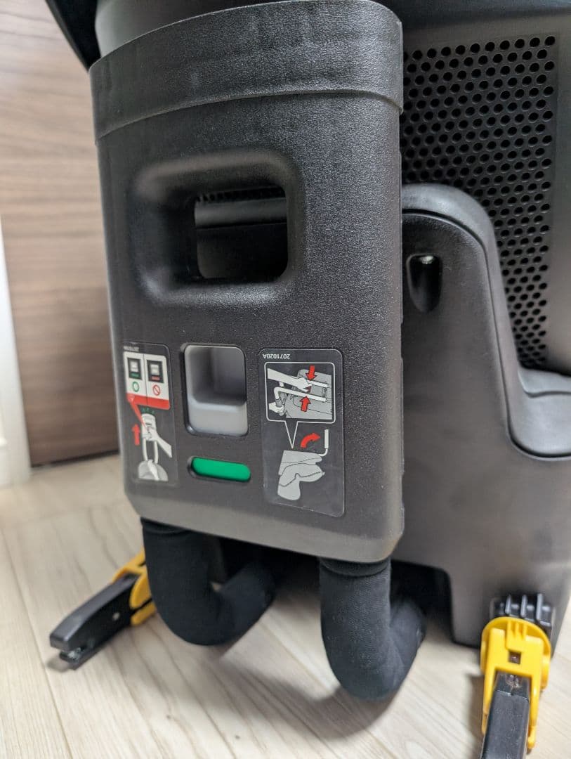 エールベベ　クルット6i グランス　グランブラック