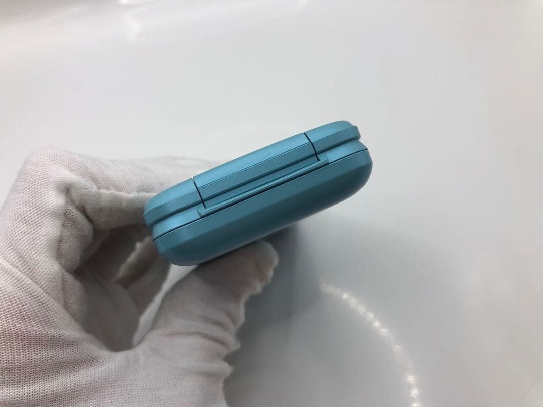 【SIMロック解除済 】au GRATINA KYF42 ライトブルー