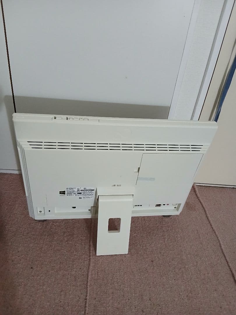 FUJITSUESPRIMO 一体型 W11無線、カメラ、ブルートウツ、オフイス