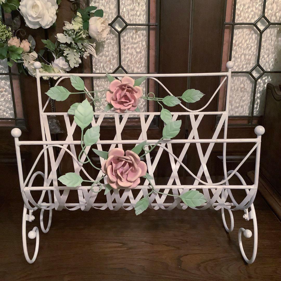 アイアン　薔薇　マガジンラック　ホワイト家具