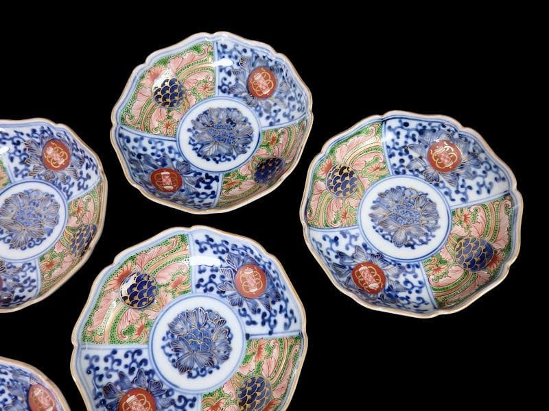 大聖寺伊万里　染錦　牡丹に唐草吉祥文の図　４寸皿　５枚　B178 AS-DAf