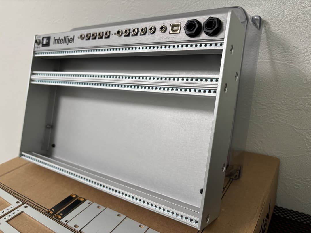 鍵盤楽器 Intellijel Designs 4U Palette Case 62HP