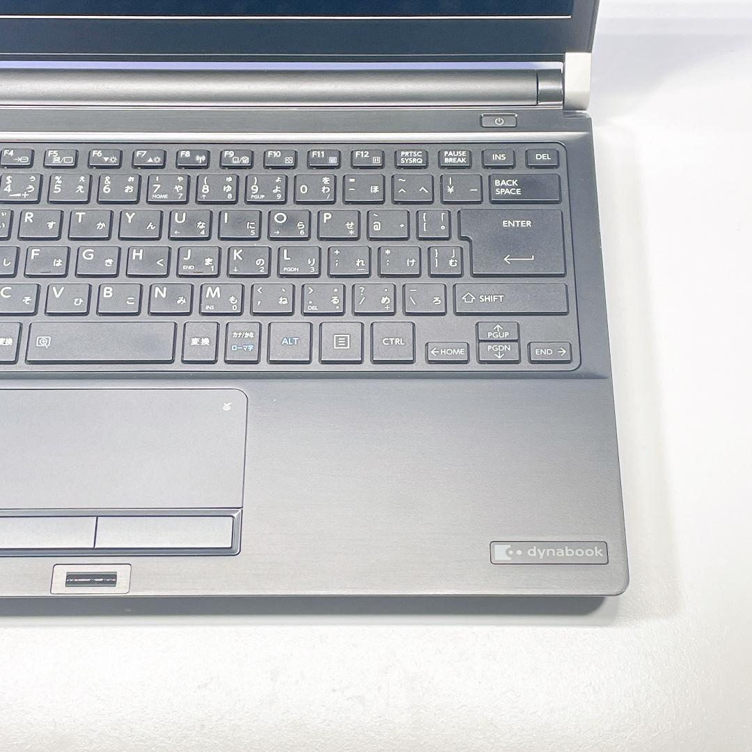 即利用OK！小型軽量✨Windows11✨快速SSD✨東芝カメラ付ノートパソコン