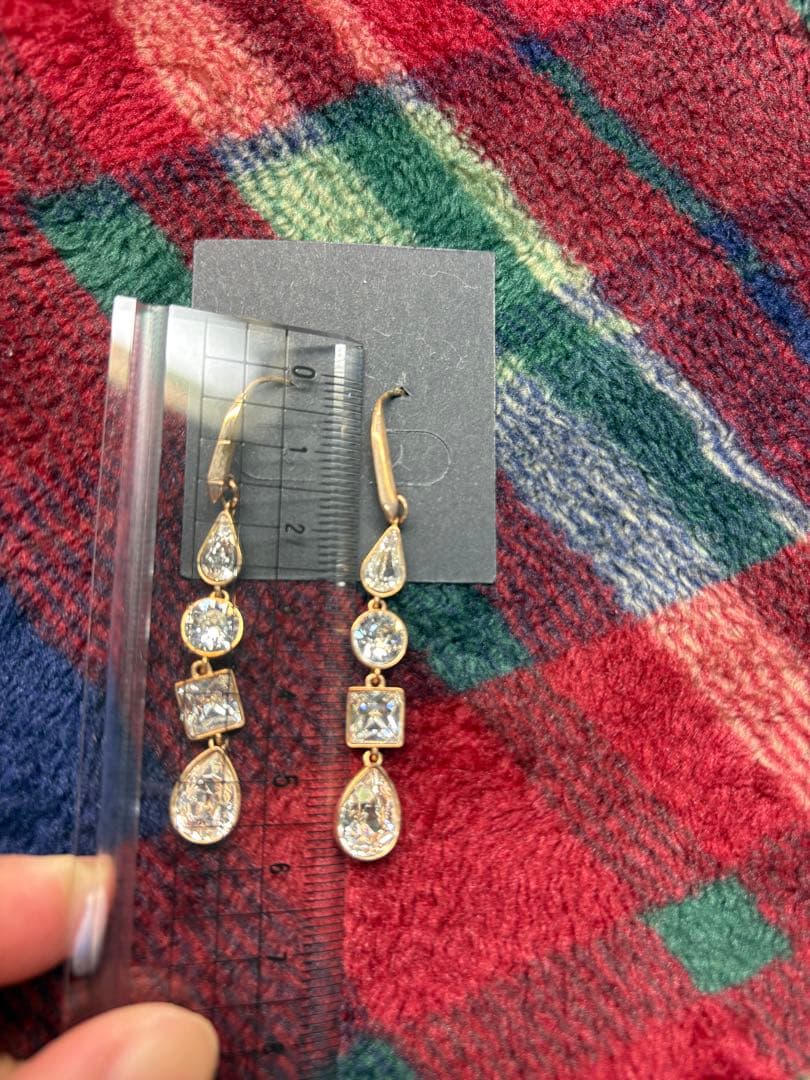 スワロフスキー Swarovski 『Lisanne ピアス』 5395236