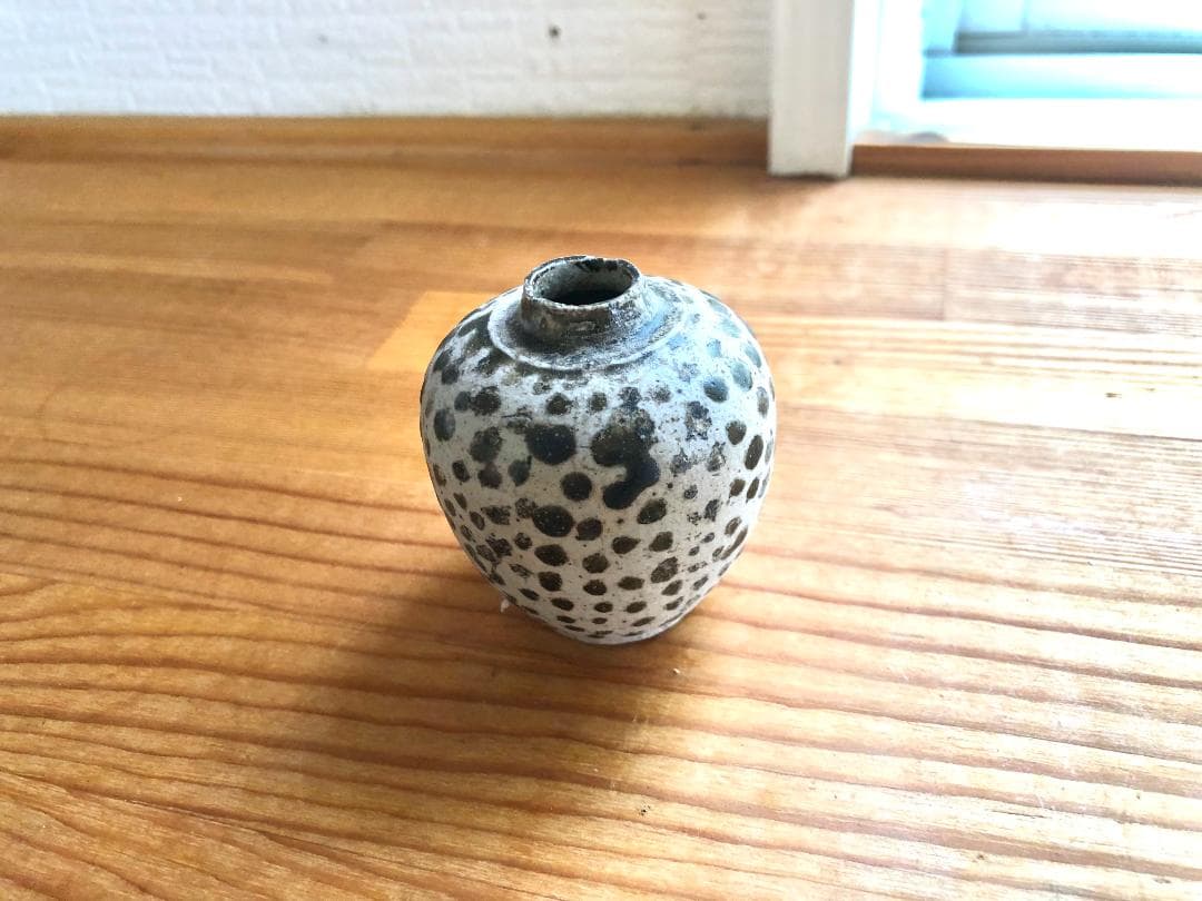 【タイ・骨董】宋胡録（スンコロク）白釉斑紋 小壺（1301年~1600年）