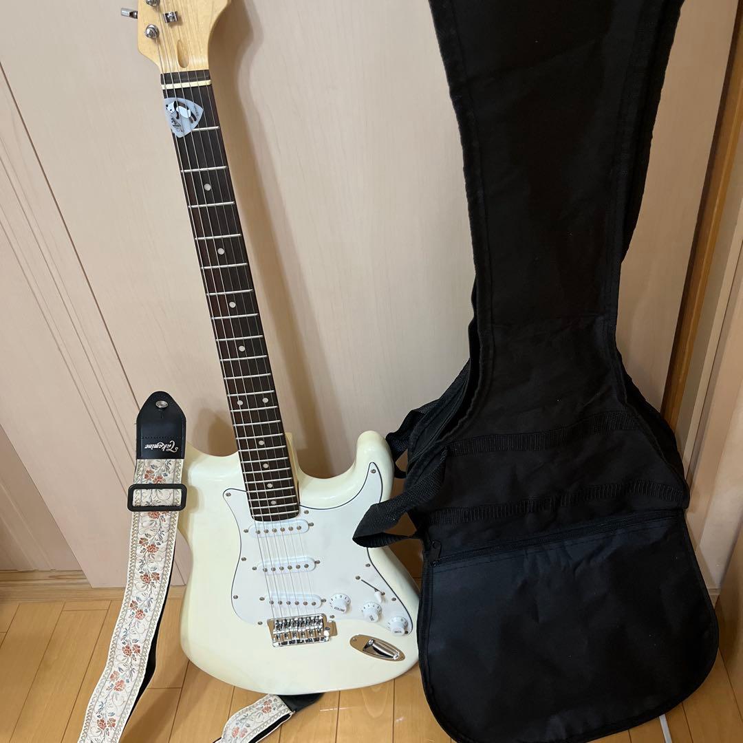 ホワイトエレキギター ストラトキャスター 初心者中古美品
