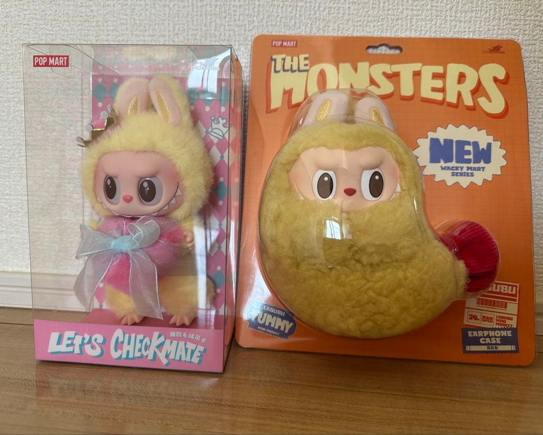 THE MONSTERS Wacky Mart イヤホンケース