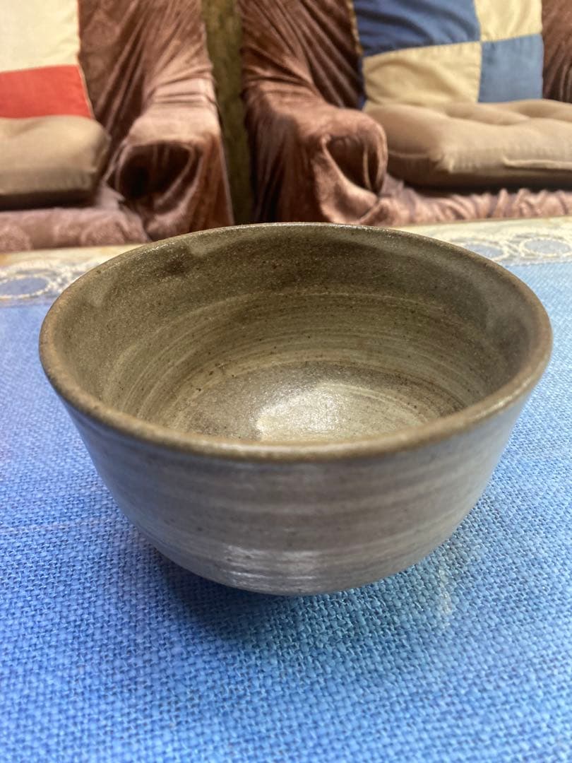 3種の抹茶椀(茶色・黒色・灰色)