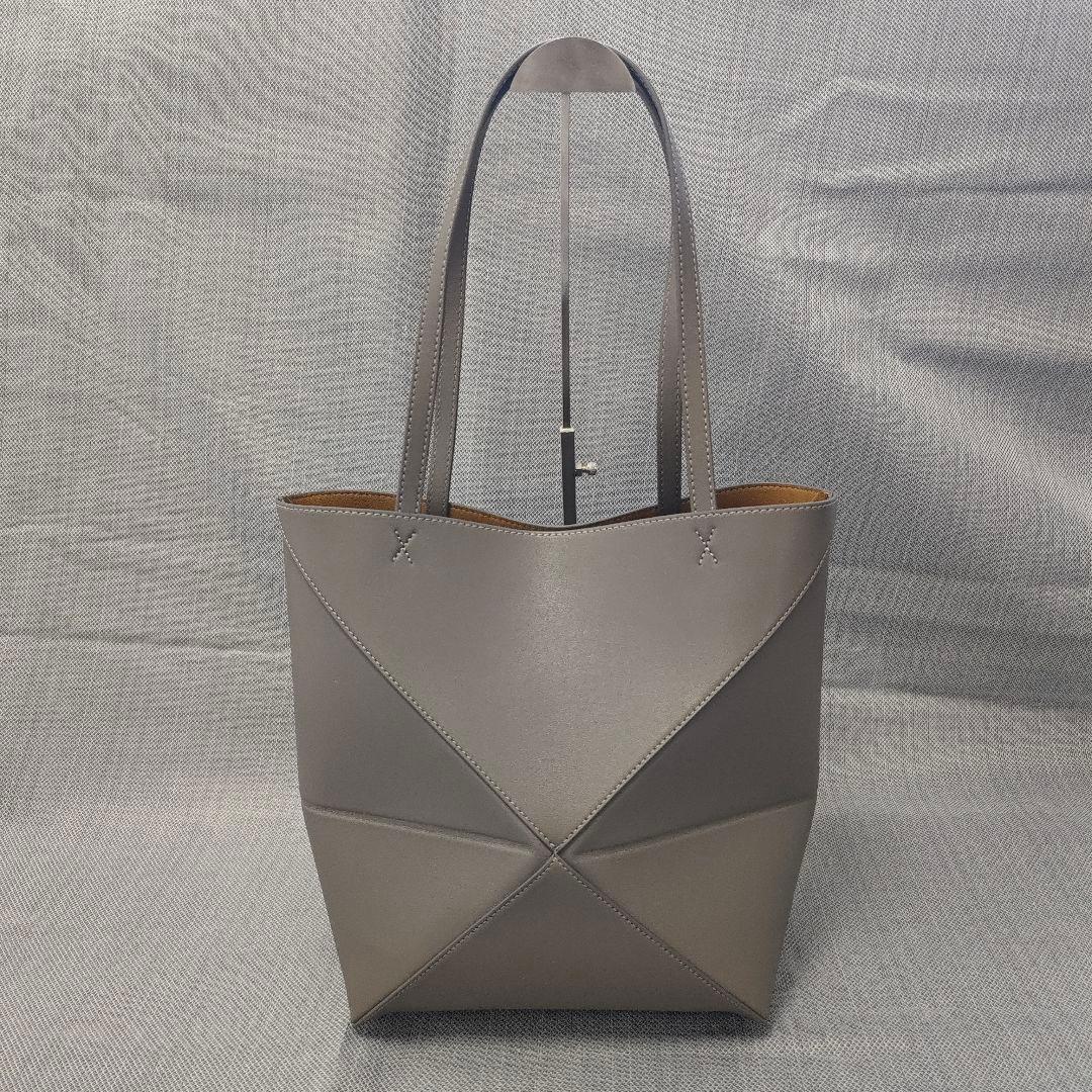 LOEWE 折り紙スタイル トートバッグ グレー
