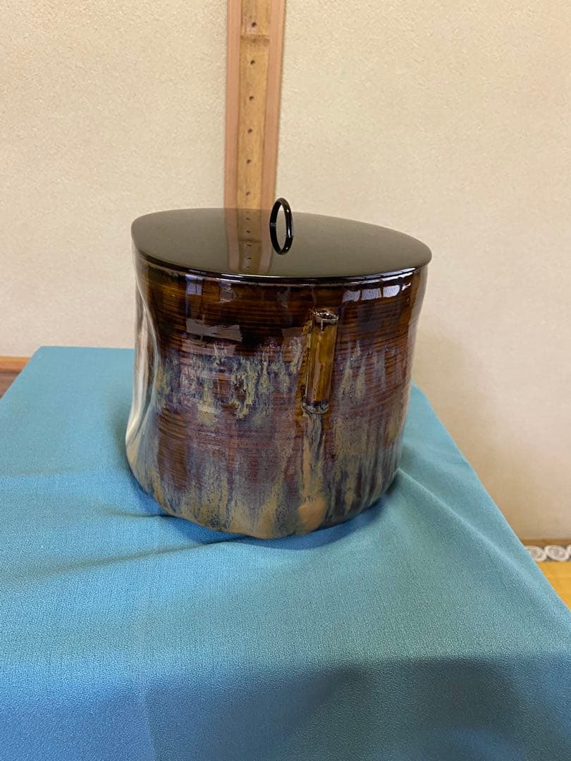 茶道具/水指 高取耳付水指 十四代 亀井味楽 共箱 塗蓋
