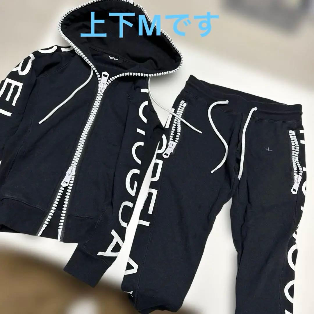ウノピュウ　ジップアップパーカー ビッグファスナー 袖ロゴ M