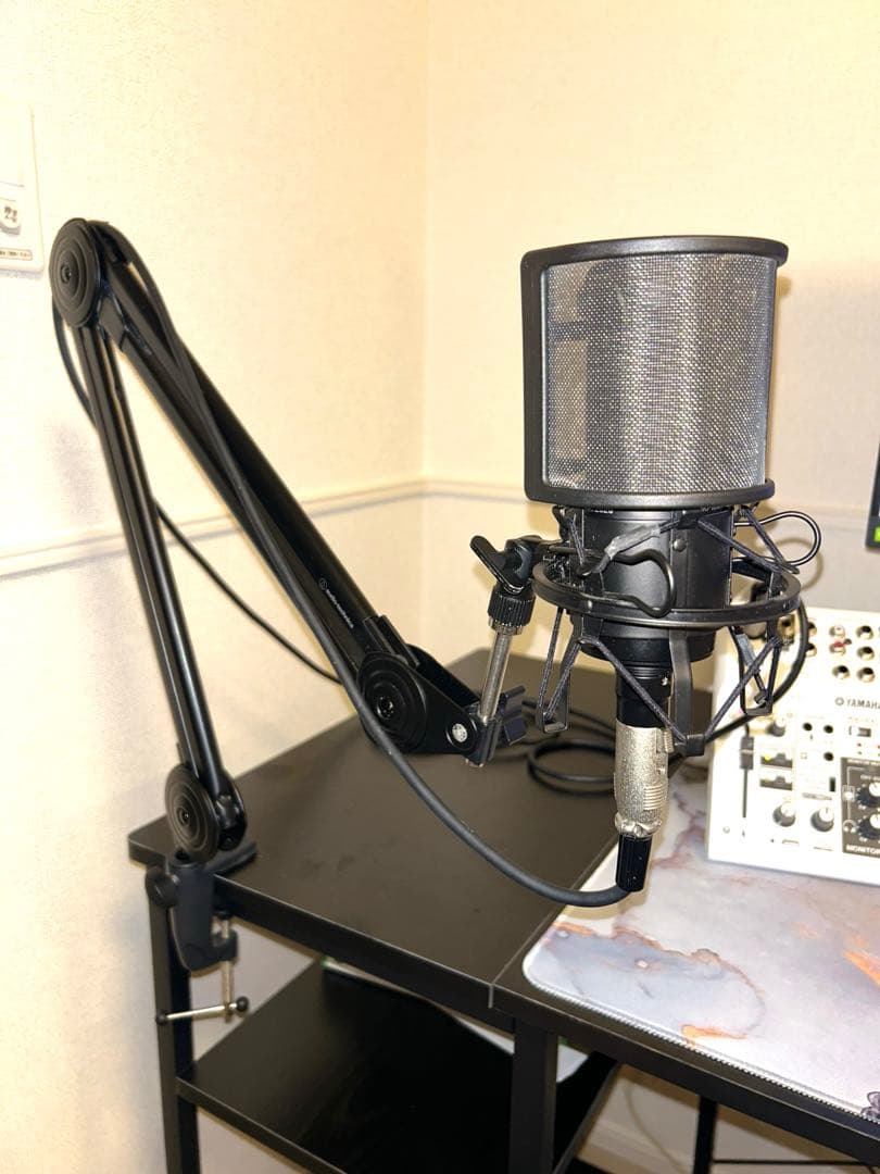 オーディオテクニカ コンデンサーマイク【AT2020】デスクアーム/ケーブル付き