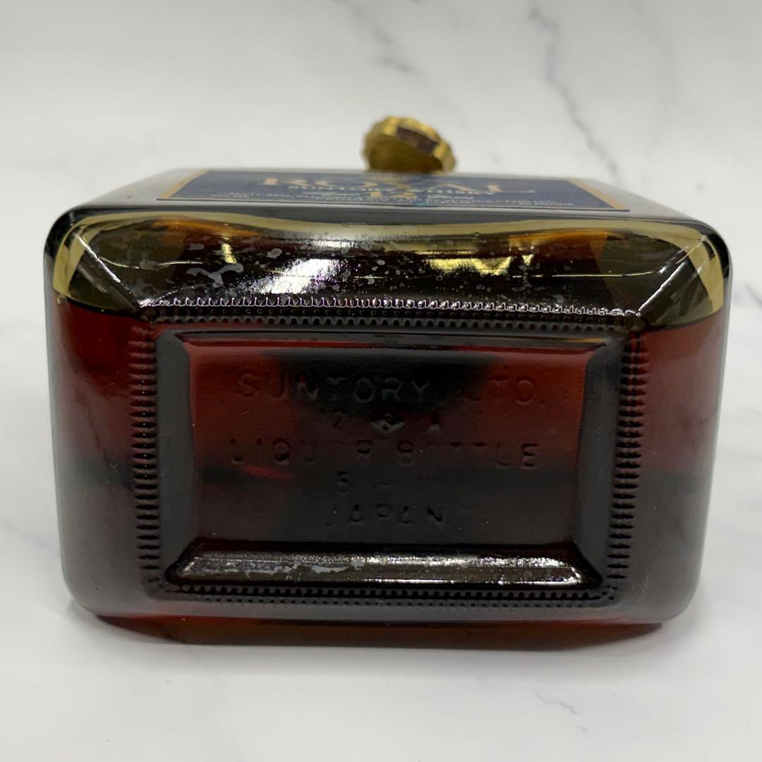 新品未開栓サントリー　 ロイヤル　お酒　ウイスキー　プレミアム12年