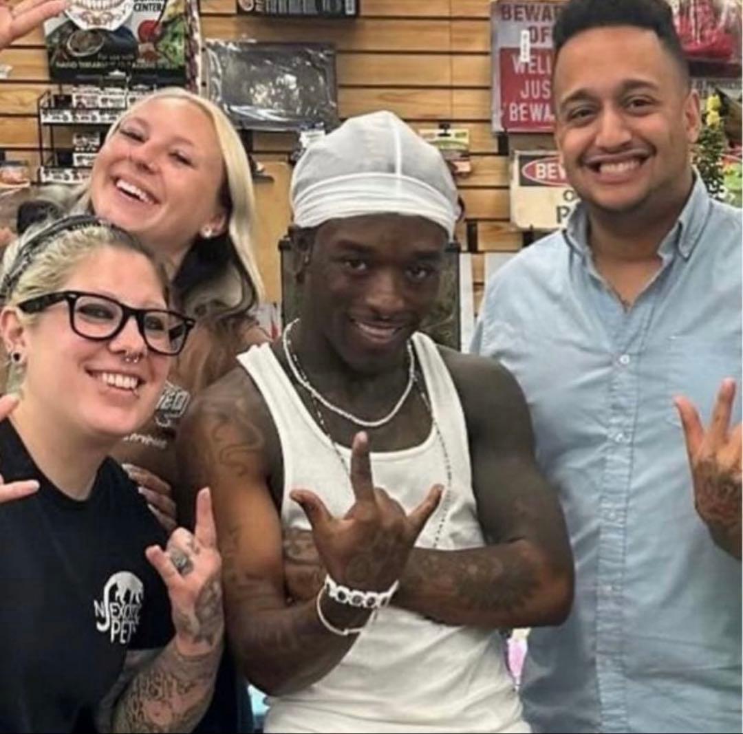 l*p様 Bazo1199 レア Forever 27 Club Black