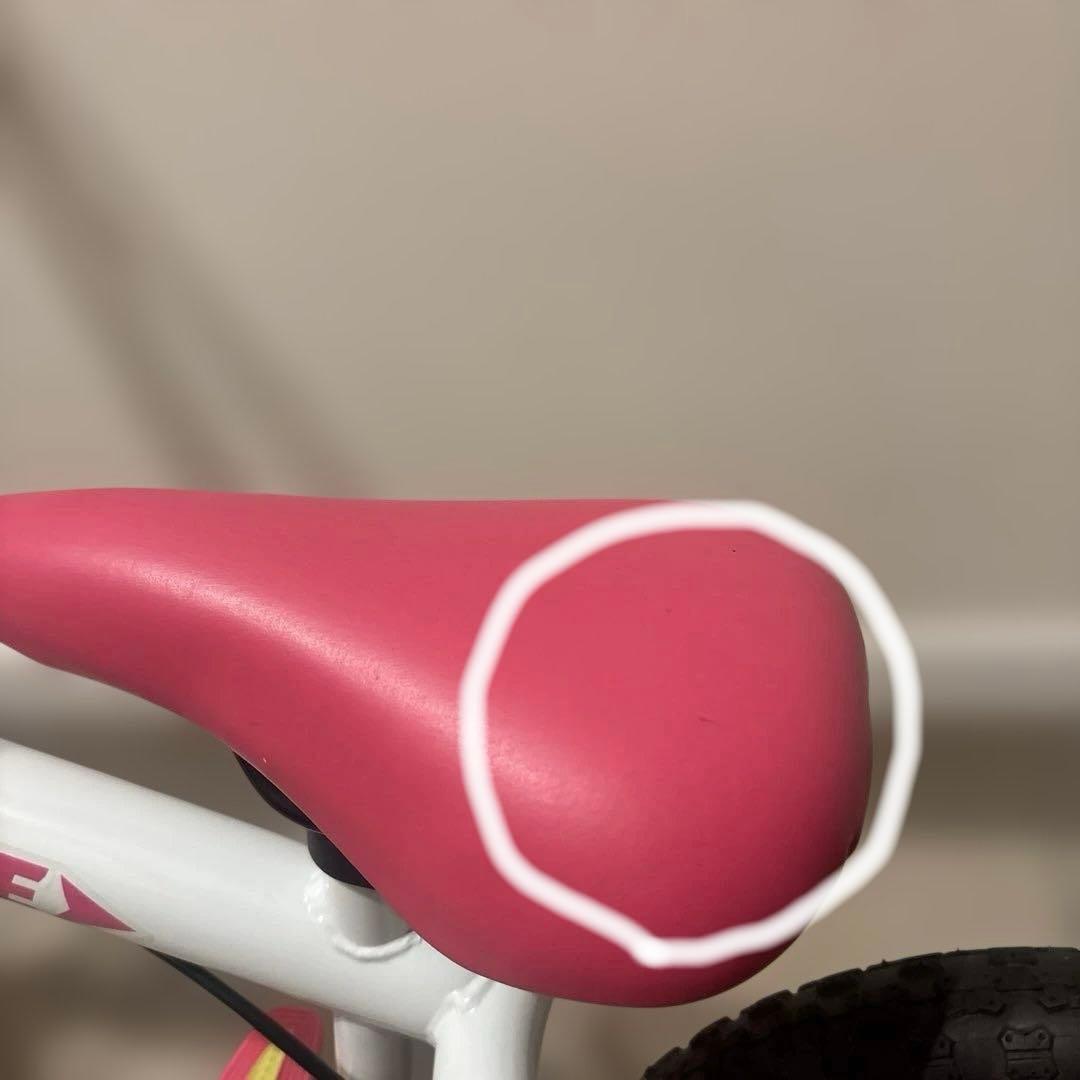 ケルコグバイク　12インチ　ピンク