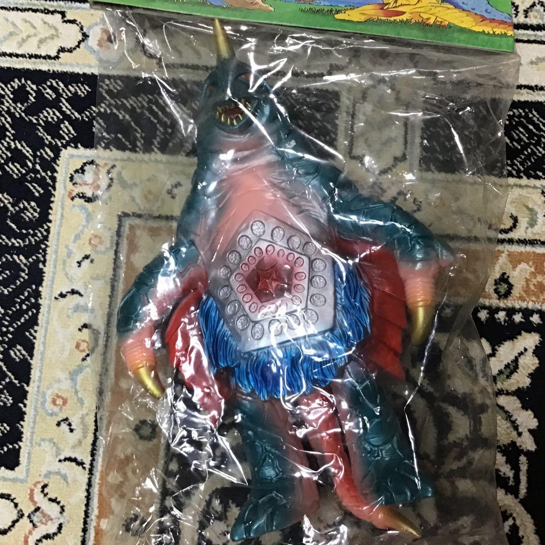 円谷コミュニケーションズ　怪獣郷　改造ベムスター　新品未開封