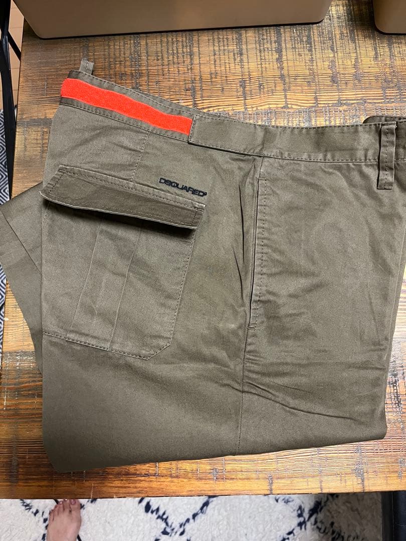 DSQUARED2 カーゴパンツ（カーキ）48サイズ