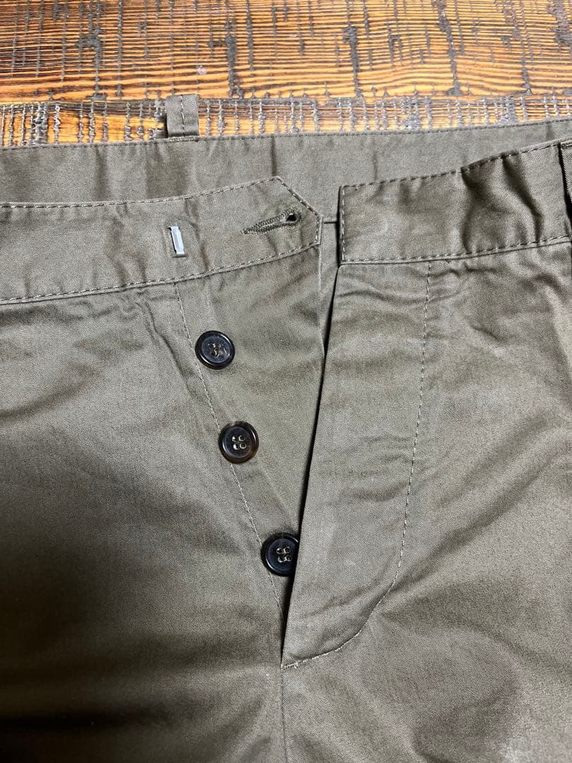 DSQUARED2 カーゴパンツ（カーキ）48サイズ