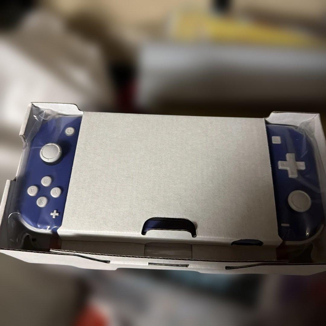 Nintendo SwitchLite パープル + 大乱闘スマッシュブラザーズ