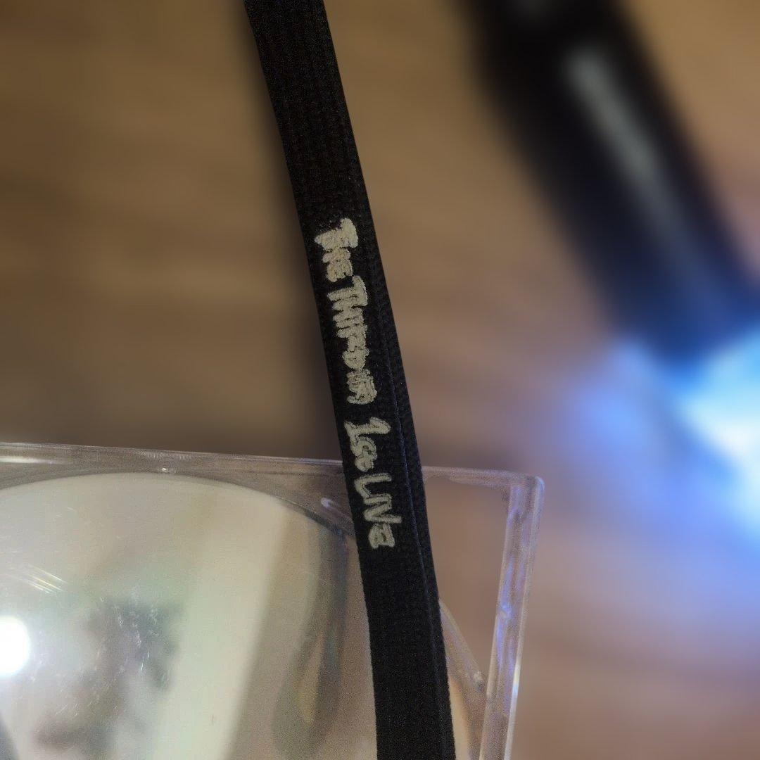 イ*イ様 THE THIRD (仮) 直筆サイン入り R.I.O.T CD +