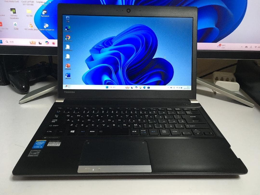 東芝dynabook R73/NB34E Windows11