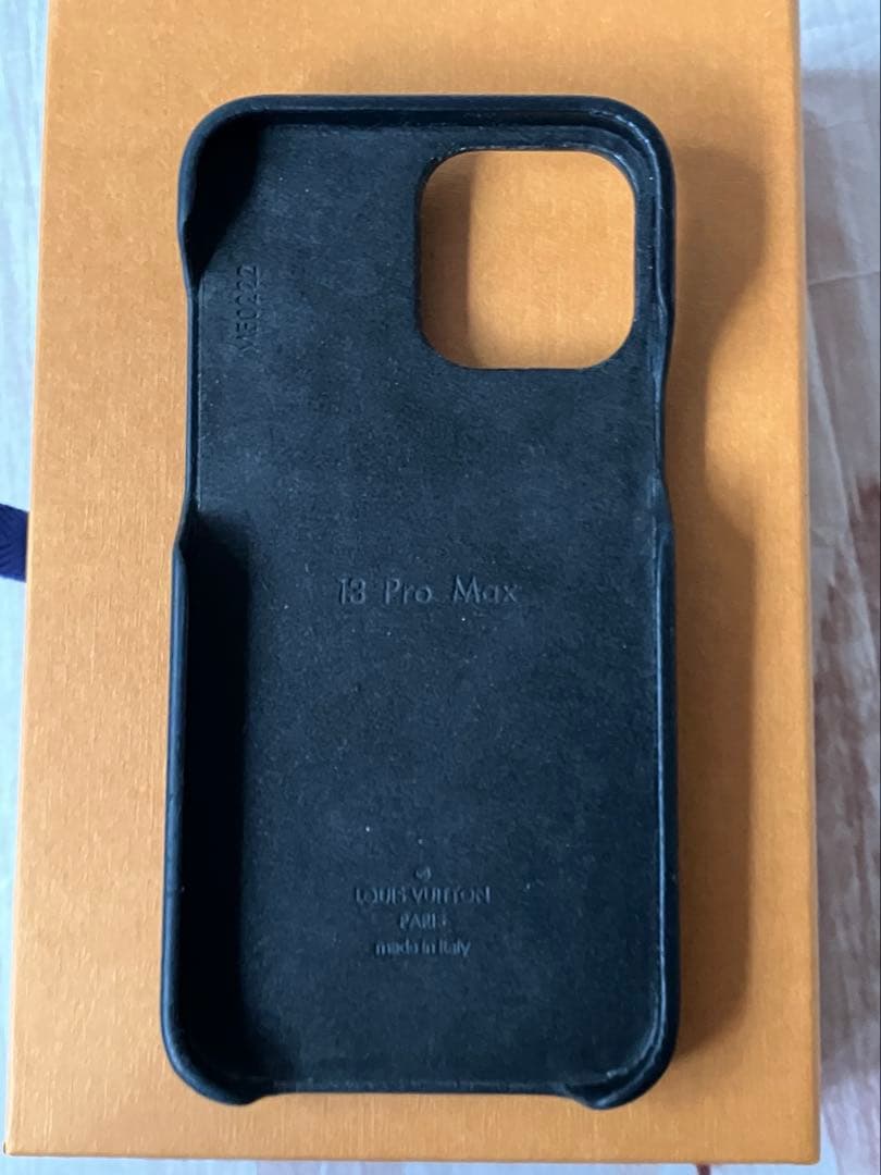 ルイヴィトン iPhone 13 Pro ケース モノグラムエクリプス